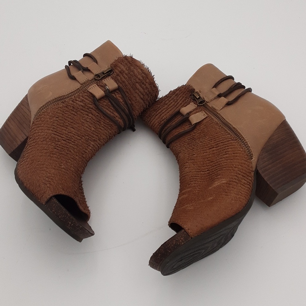 OTBT Women's Vagabond Open Toe
Booties Brown Ankle chunky Y2K festival women 8.5 - Picture 10 of 15